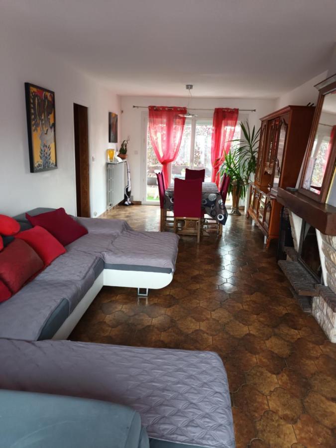 Appartement Nevenka & Margarita à Villeparisis Extérieur photo